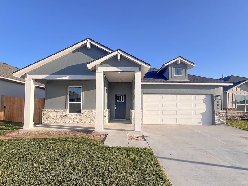 Representative exterior photo of a completed home built from the Wingate by Steve Klein Custom Builder in TerraVista, Victoria, TX (Image 14).