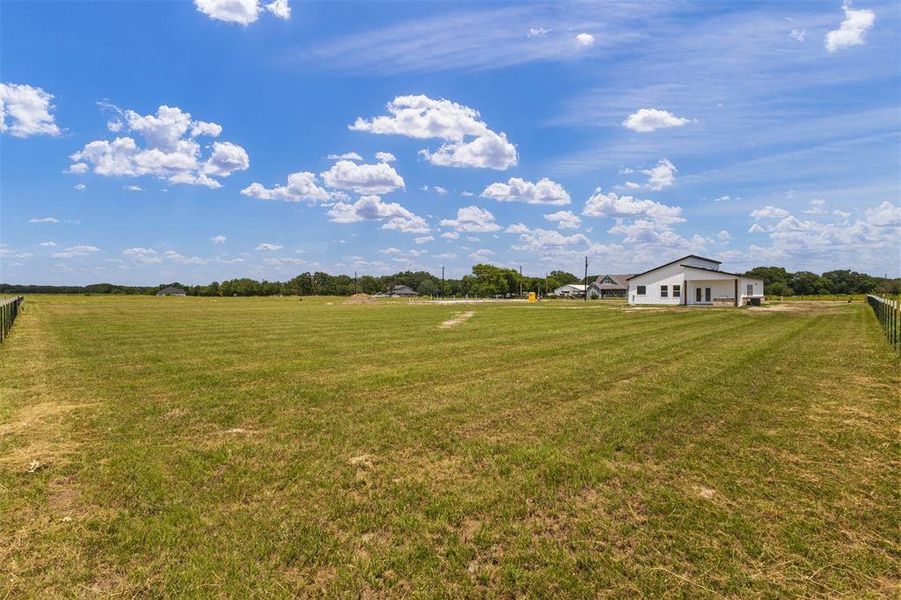 Natural landscape and outdoor views near  in Quinlan (Image 31).