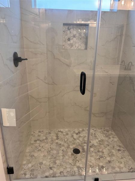 Close-up of interior finishes inside a home in Meridiana 40', 65', Iowa Colony (Image 7).