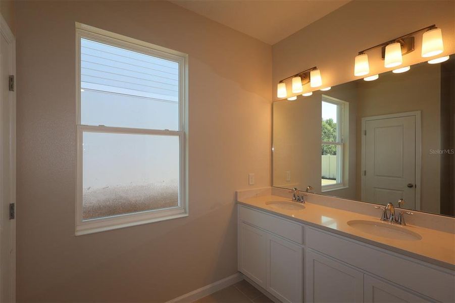 Furnished interior view inside a new home in Bay Lake Farms, St. Cloud (Image 6).