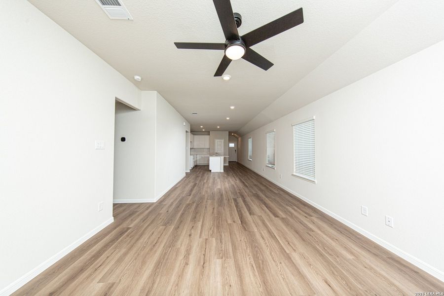 Spacious, unfurnished interior of a new home in Applewhite Meadows, San Antonio (Image 12). Spacious, unfurnished interior of a new home in Applewhite Meadows, San Antonio (Image 12).