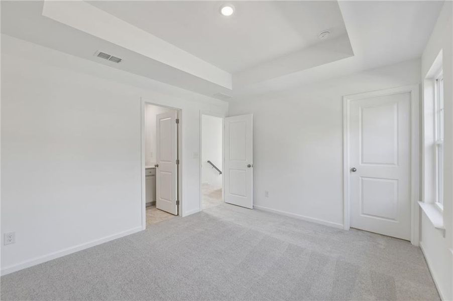 Spacious, unfurnished interior of a new home in Chandler Run, Tucker (Image 20).