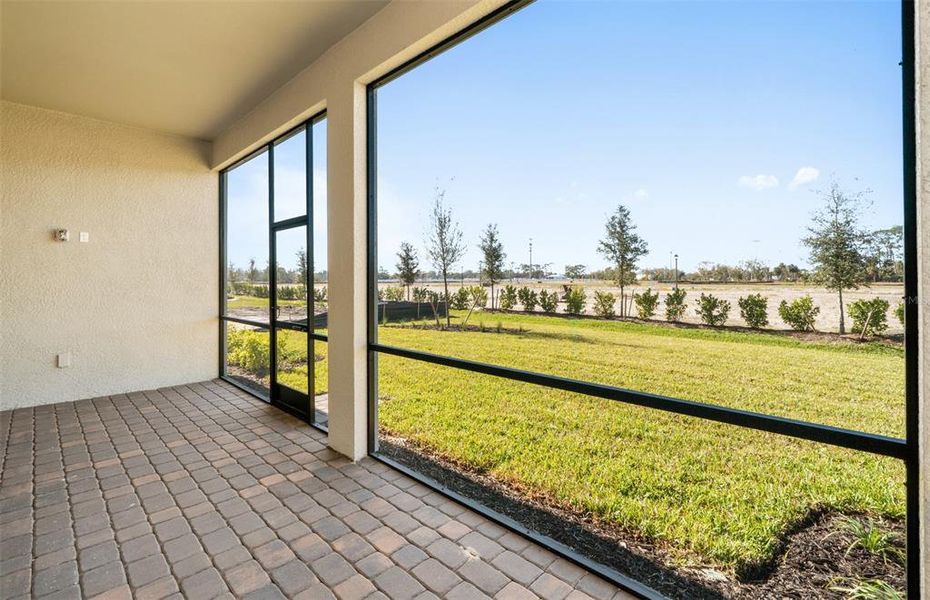 Exterior details and patio area of a home in SeaFlower, Bradenton (Image 25).