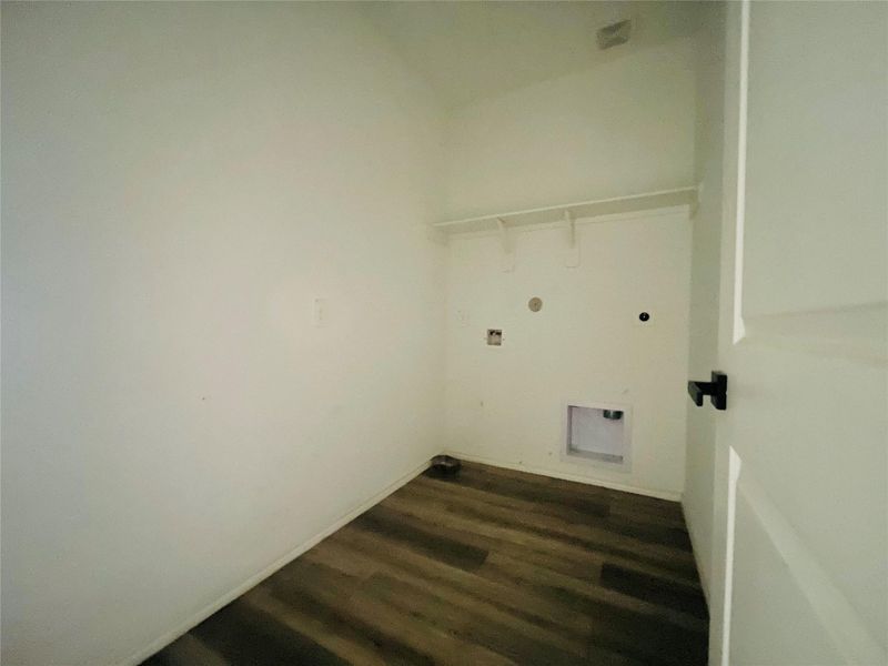 Spacious, unfurnished interior of a new home in Presswoods, Splendora (Image 13).