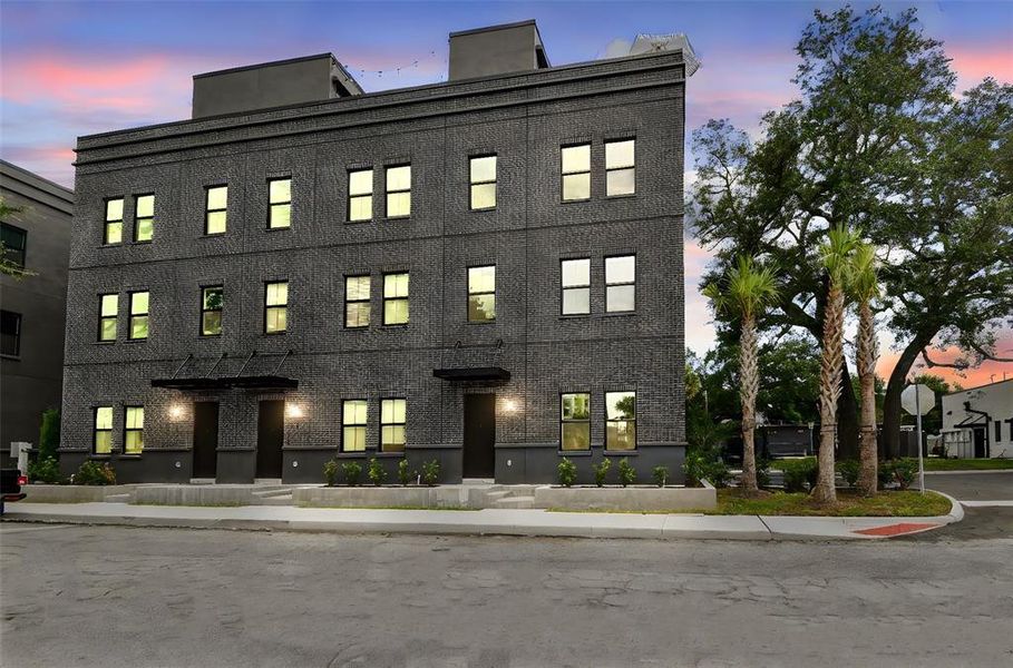 Industrial Chic Exterior