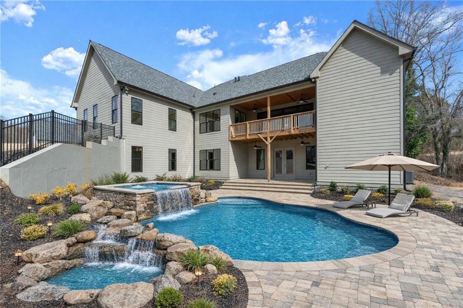 Exterior details and patio area of a home in , Gainesville (Image 3).