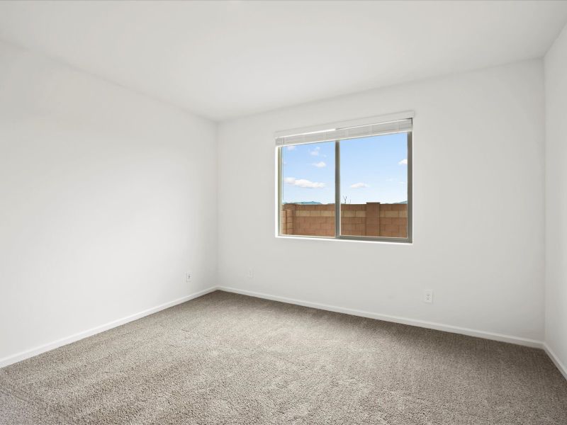 Spacious, unfurnished interior of a new home in Hanson Ridge, Vail (Image 12).