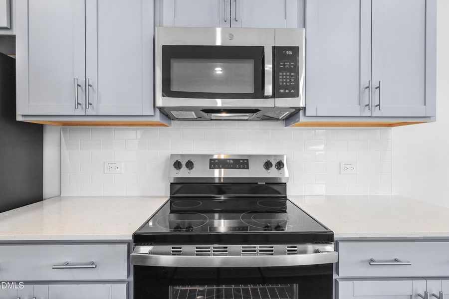 SUN_ElmGrove_Pic_Wyatt_Kitchen_1of7