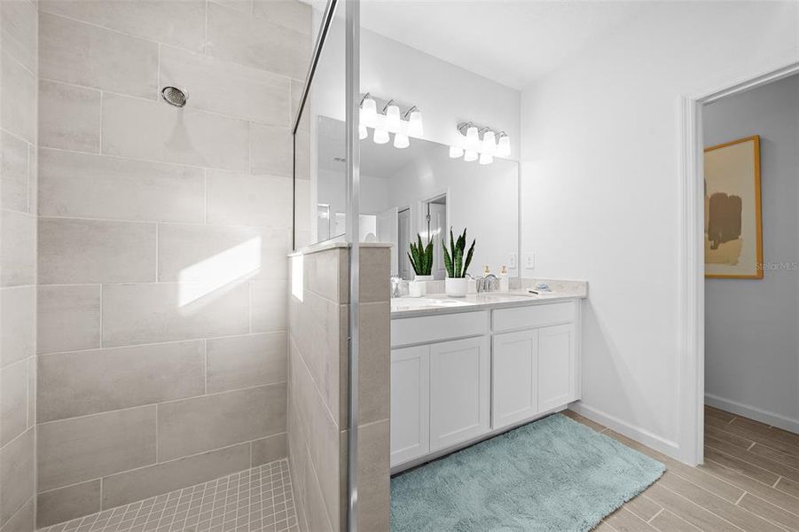 Furnished interior view inside a new home in Pioneer Ranch: Pioneer Ranch 50's, Ocala (Image 31).