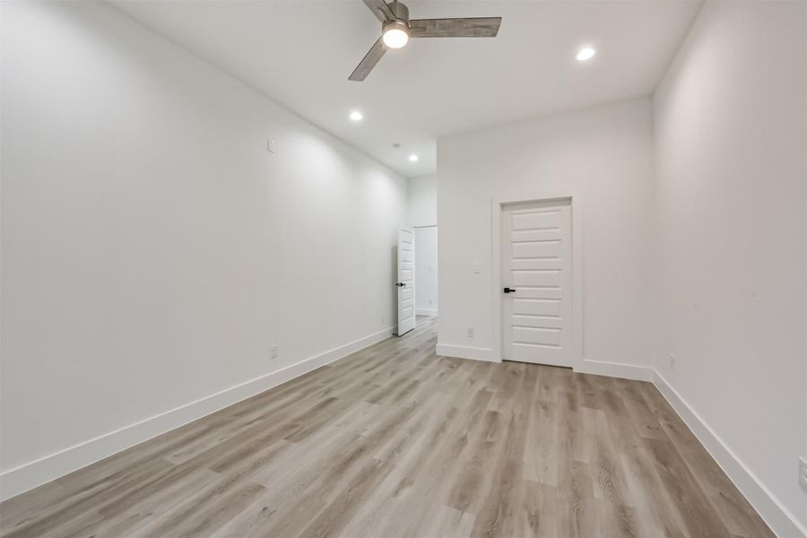 Image 31 of a home in .