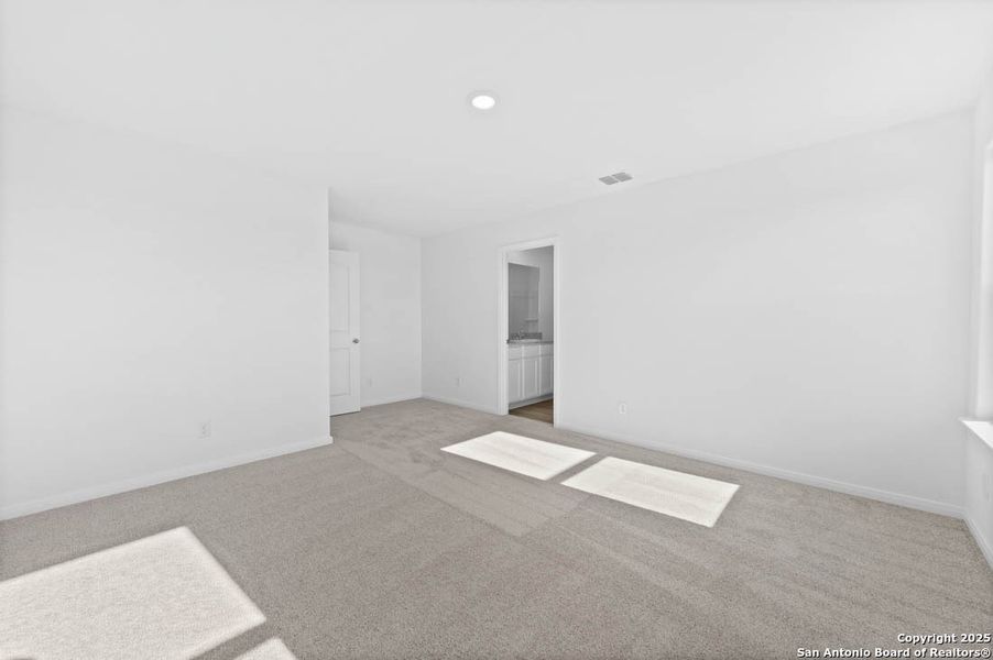 Spacious, unfurnished interior of a new home in , San Antonio (Image 16). Spacious, unfurnished interior of a new home in , San Antonio (Image 16).