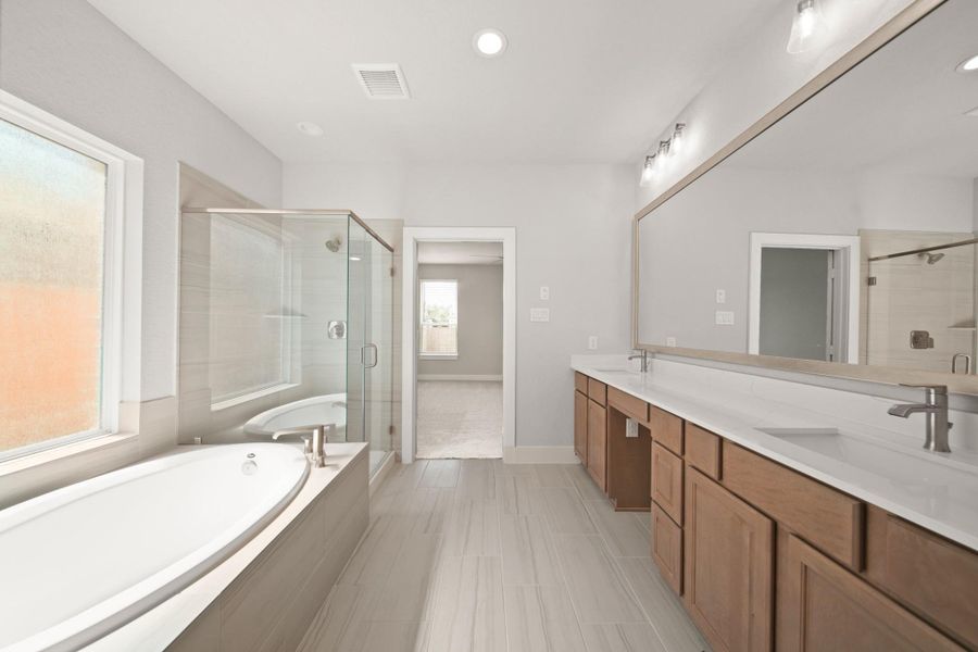 Furnished interior view inside a new home in Morton Creek Ranch, Katy (Image 14).