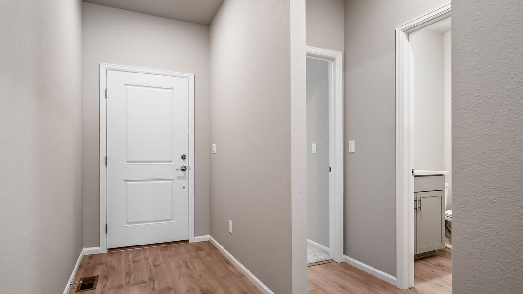 Spacious, unfurnished interior of a new home in Reunion, Commerce City (Image 15). Spacious, unfurnished interior of a new home in Reunion, Commerce City (Image 15).