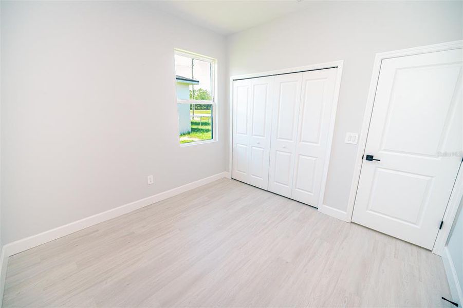 Spacious, unfurnished interior of a new home in , Kissimmee (Image 20).