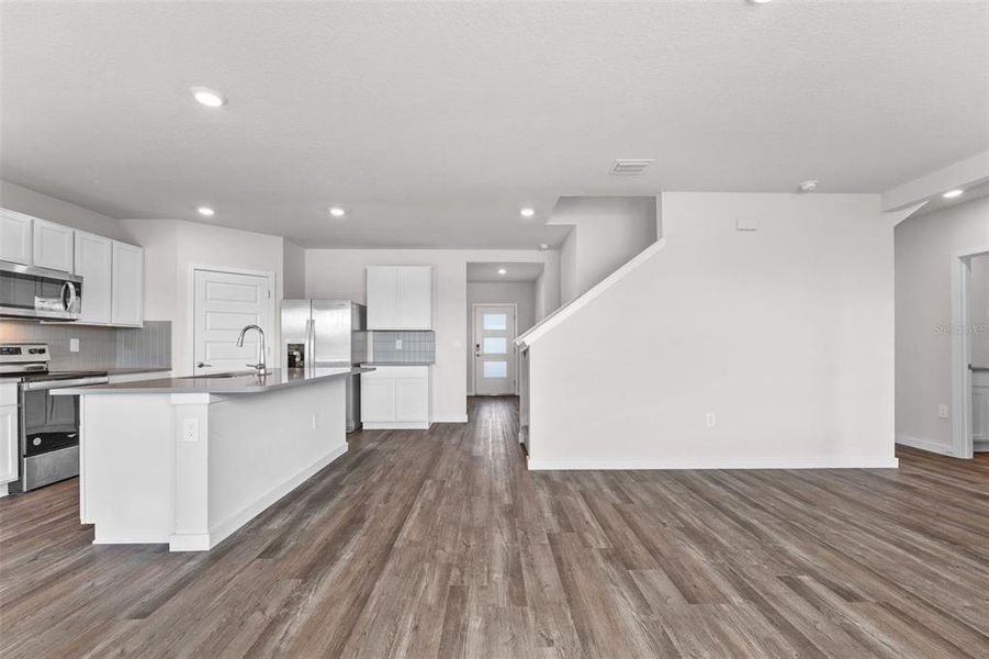 Furnished interior view inside a new home in , Bradenton (Image 13).