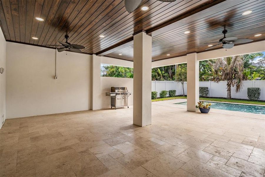 Exterior details and patio area of a home in , Tampa (Image 41).