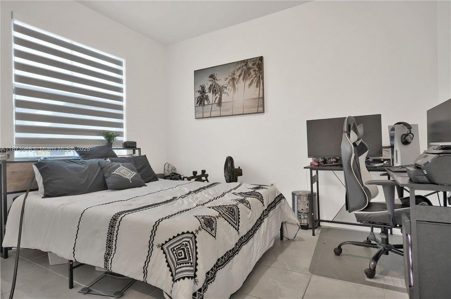 Furnished interior view inside a new home in , Homestead (Image 10).