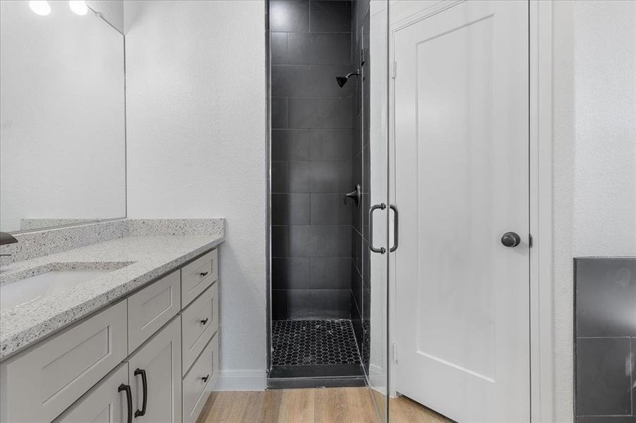 Furnished interior view inside a new home in , Fort Worth (Image 5).