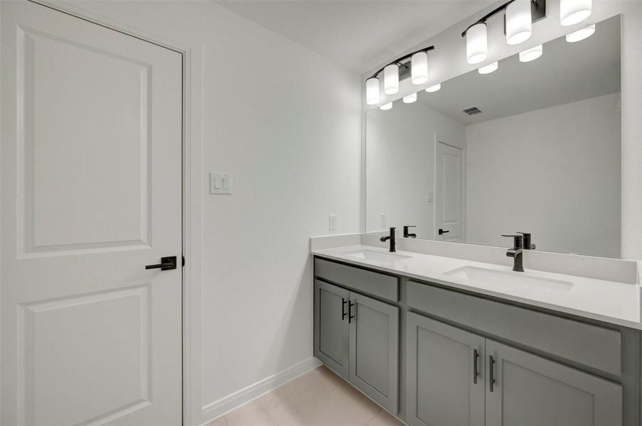Furnished interior view inside a new home in Austin Point - Terrace Collection, Richmond (Image 9). Furnished interior view inside a new home in Austin Point - Terrace Collection, Richmond (Image 9).