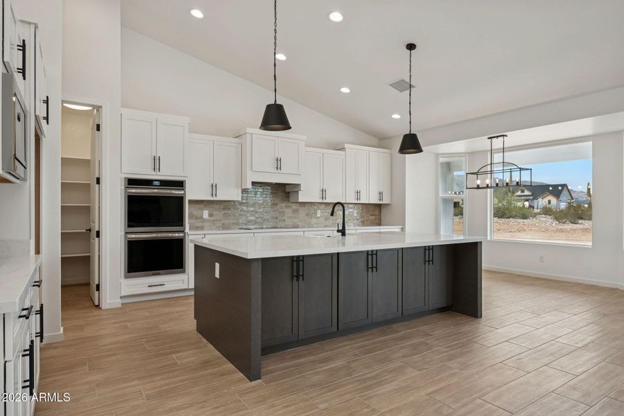 14-web-or-mls-20136-w-hazelwood-st