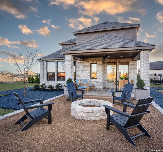 Exterior details and patio area of a home in Legacy at Lake Dunlap, New Braunfels (Image 3).