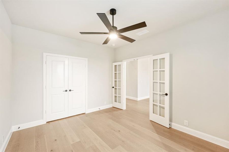 Spacious, unfurnished interior of a new home in Villages of Walnut Grove, Midlothian (Image 20).