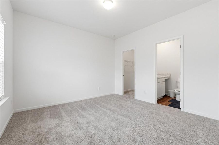 Spacious, unfurnished interior of a new home in , Canton (Image 19).