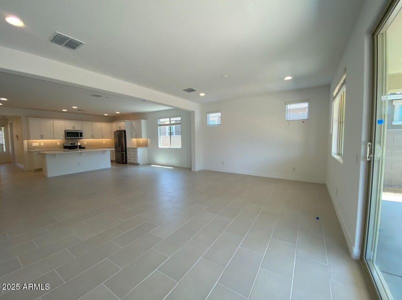 10217 W Fairmount Avenue