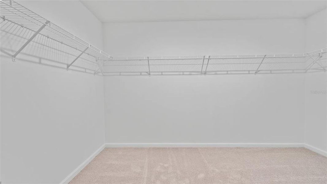 Spacious, unfurnished interior of a new home in Peace Creek Reserve: Manor Key Collection, Winter Haven (Image 8).