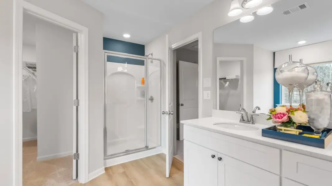 Furnished interior view inside a new home in Diamante, Stockbridge (Image 28).