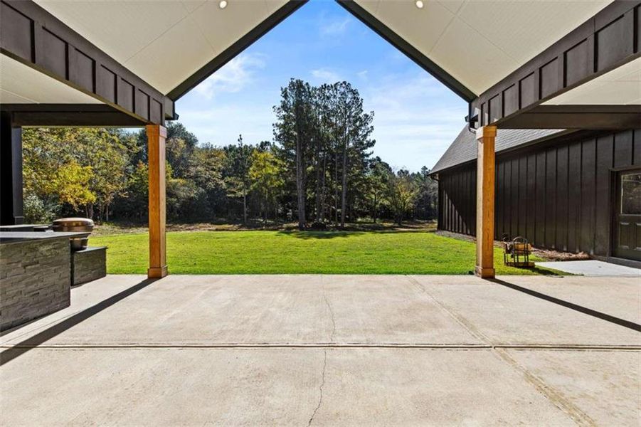 Exterior details and patio area of a home in , Monroe (Image 28).