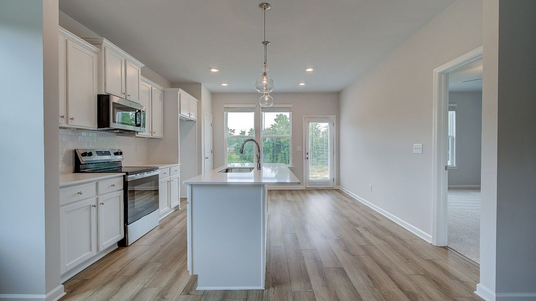 Furnished interior view inside a new home in Chapel Hill, Newnan (Image 9).
