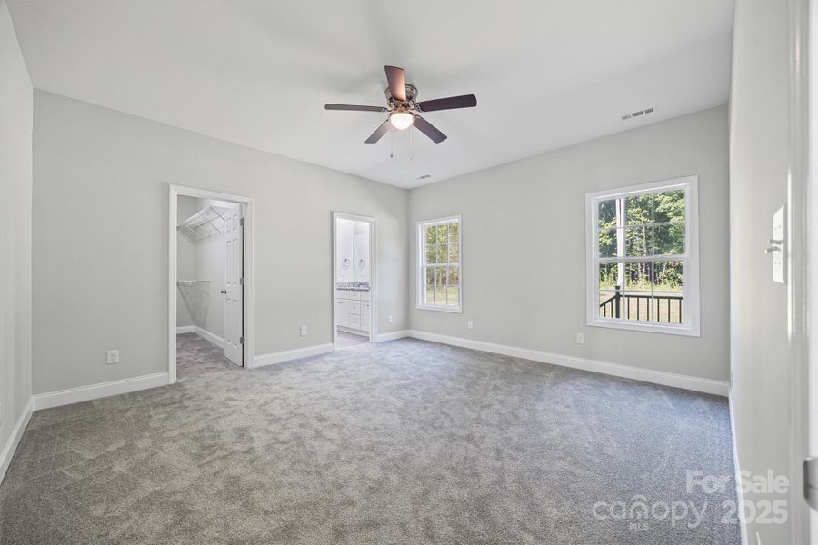 Spacious, unfurnished interior of a new home in , York (Image 20).