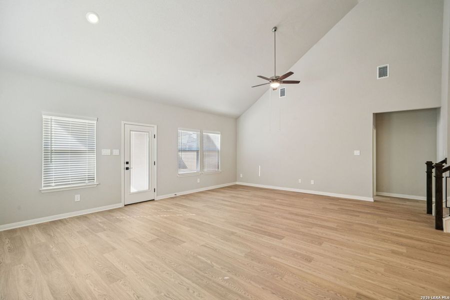 Spacious, unfurnished interior of a new home in Estancia Ranch - Classic Series, San Antonio (Image 32).