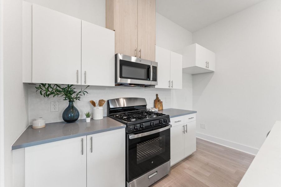 Furnished interior view inside a new home in , Houston (Image 7). Furnished interior view inside a new home in , Houston (Image 7).