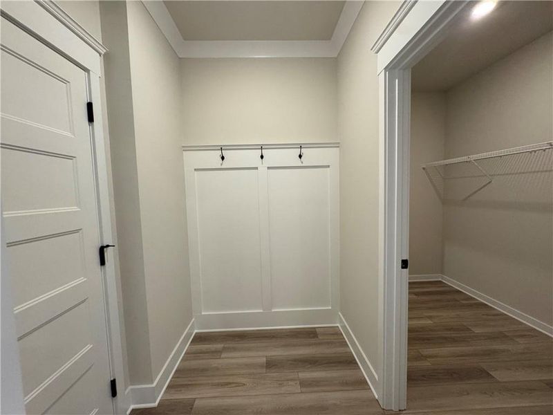 Spacious, unfurnished interior of a new home in Rosewood Lake Preserve, Hoschton (Image 13).
