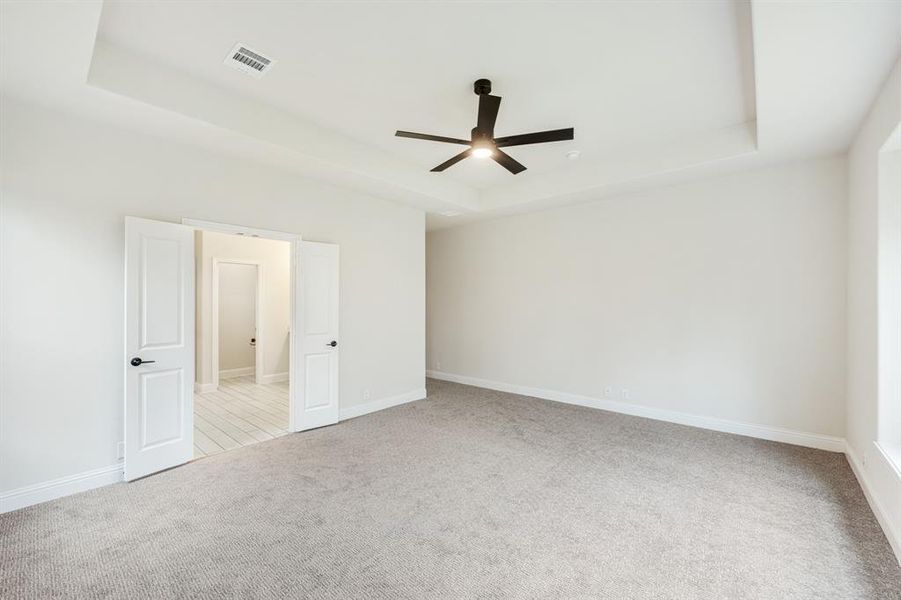 Spacious, unfurnished interior of a new home in East Oak Creek 60-65, Commerce (Image 16). Spacious, unfurnished interior of a new home in East Oak Creek 60-65, Commerce (Image 16).