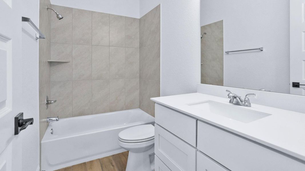 Furnished interior view inside a new home in Artavia 55' - Valencia, Conroe (Image 6). Furnished interior view inside a new home in Artavia 55' - Valencia, Conroe (Image 6).