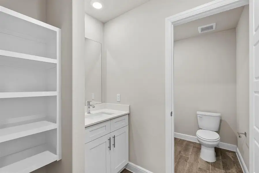 Furnished interior view inside a new home in Sandstone Estates, Granbury (Image 6).