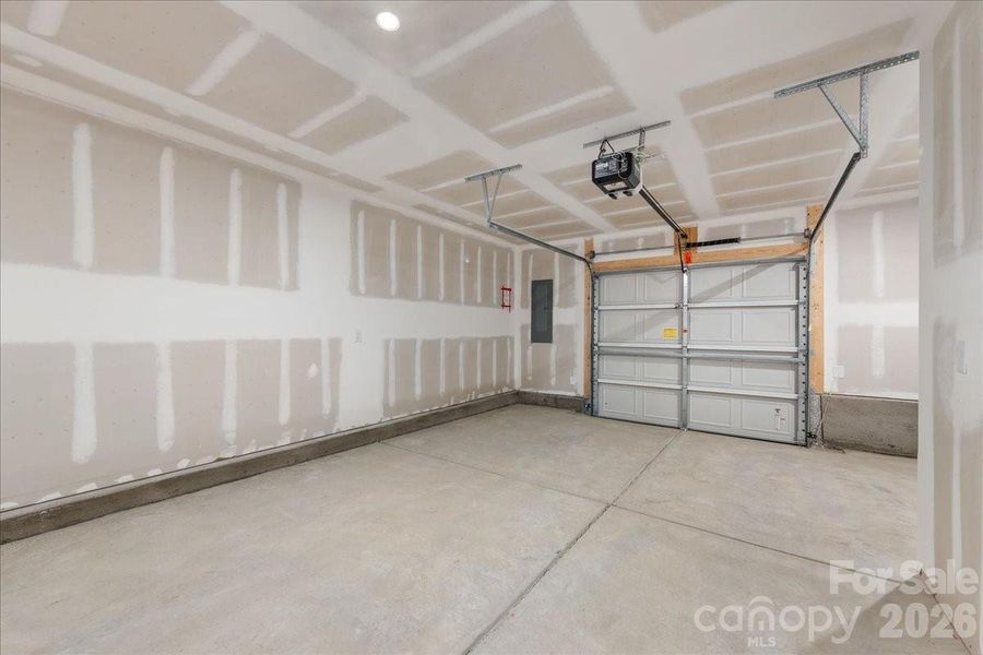 2 bay tandem garage