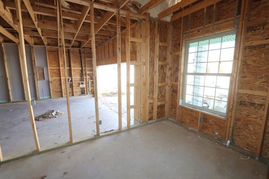 Spacious, unfurnished interior of a new home in Meridiana 55' Homesites, Manvel (Image 30). Spacious, unfurnished interior of a new home in Meridiana 55' Homesites, Manvel (Image 30).