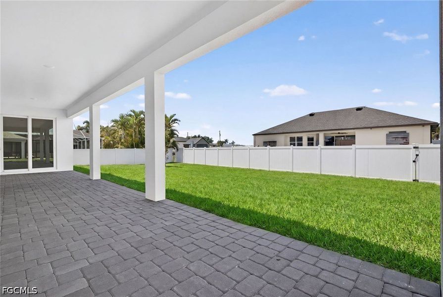 Exterior details and patio area of a home in Cape Coral, Cape Coral (Image 20).
