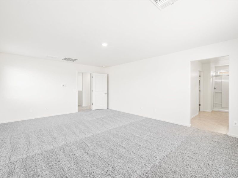 Welcome to the 2340 floorplan.