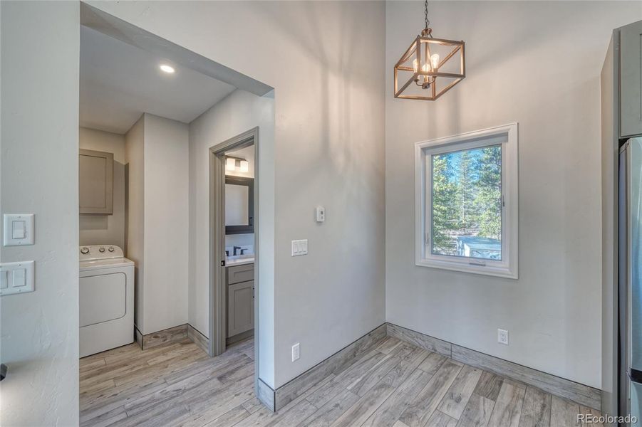 Spacious, unfurnished interior of a new home in , Leadville (Image 21).