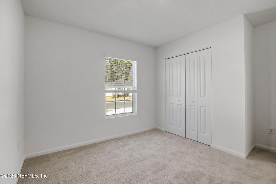 Spacious, unfurnished interior of a new home in Bellbrooke, Jacksonville (Image 25).