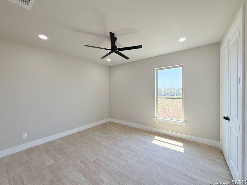 Spacious, unfurnished interior of a new home in , La Vernia (Image 13). Spacious, unfurnished interior of a new home in , La Vernia (Image 13).