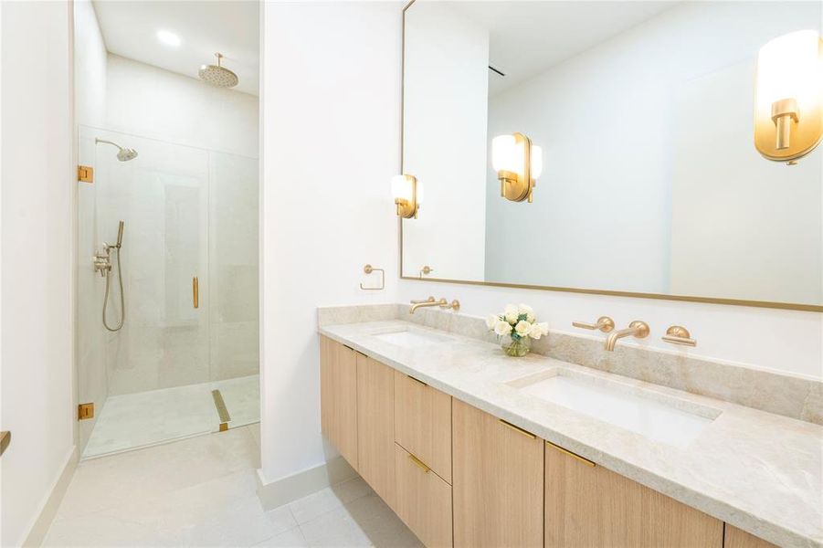 Furnished interior view inside a new home in , Dallas (Image 29).