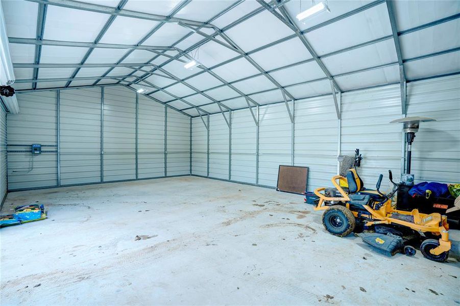 Image 37 of a home in .