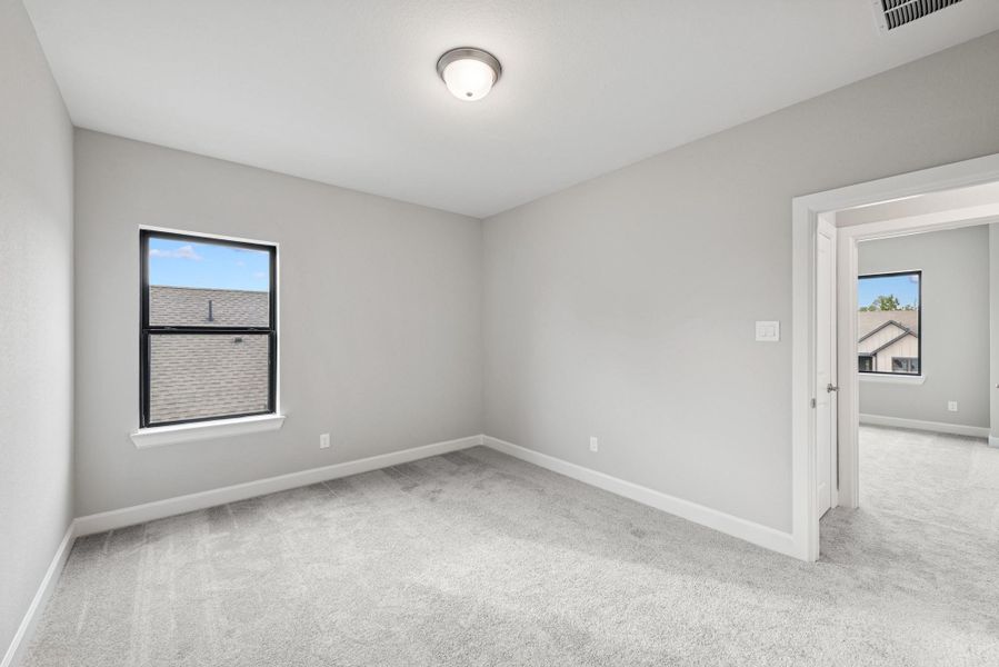 Spacious, unfurnished interior of a new home in Kresston, Magnolia (Image 31).