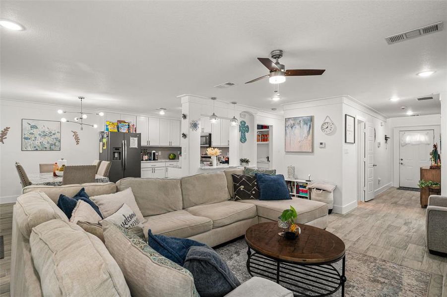 Furnished interior view inside a new home in , Granbury (Image 7).